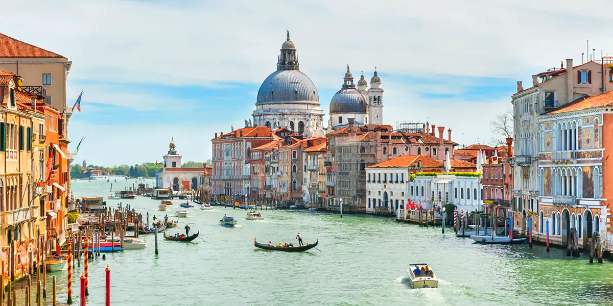 Venice Break: B&B, Return Flights & Half Day Boat Tour